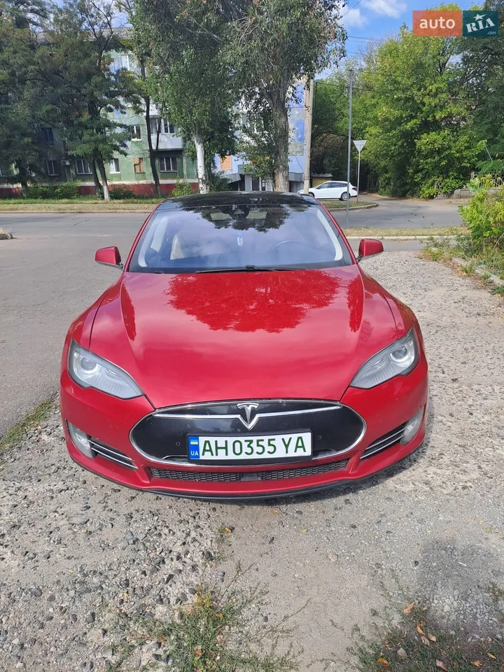 2015 Tesla Model S - мініатюра 9