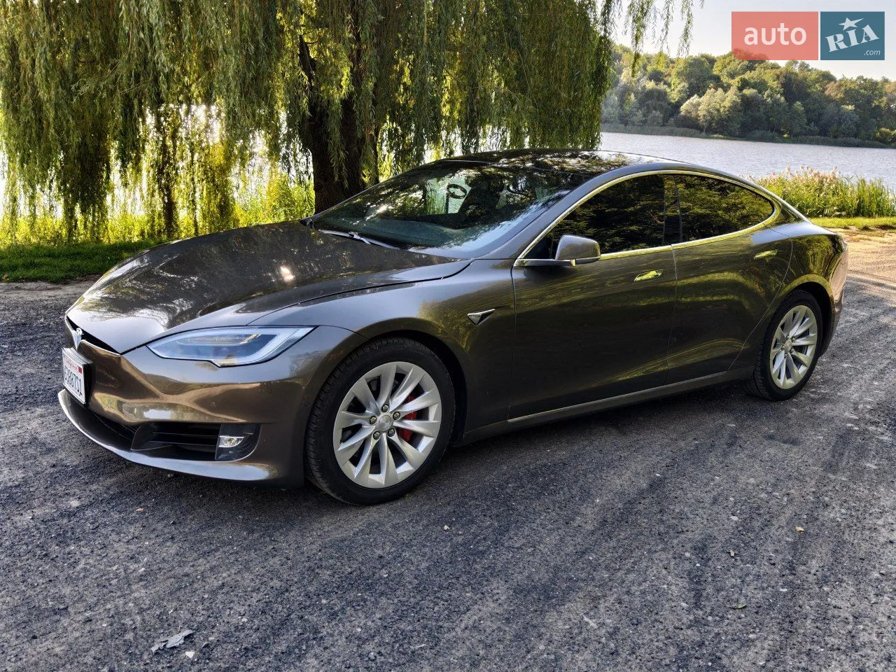 2016 Tesla Model S - мініатюра 37