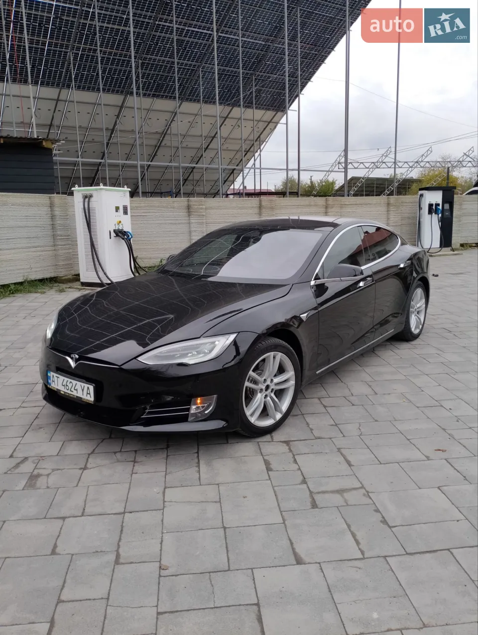 2020 Tesla Model S - мініатюра 21