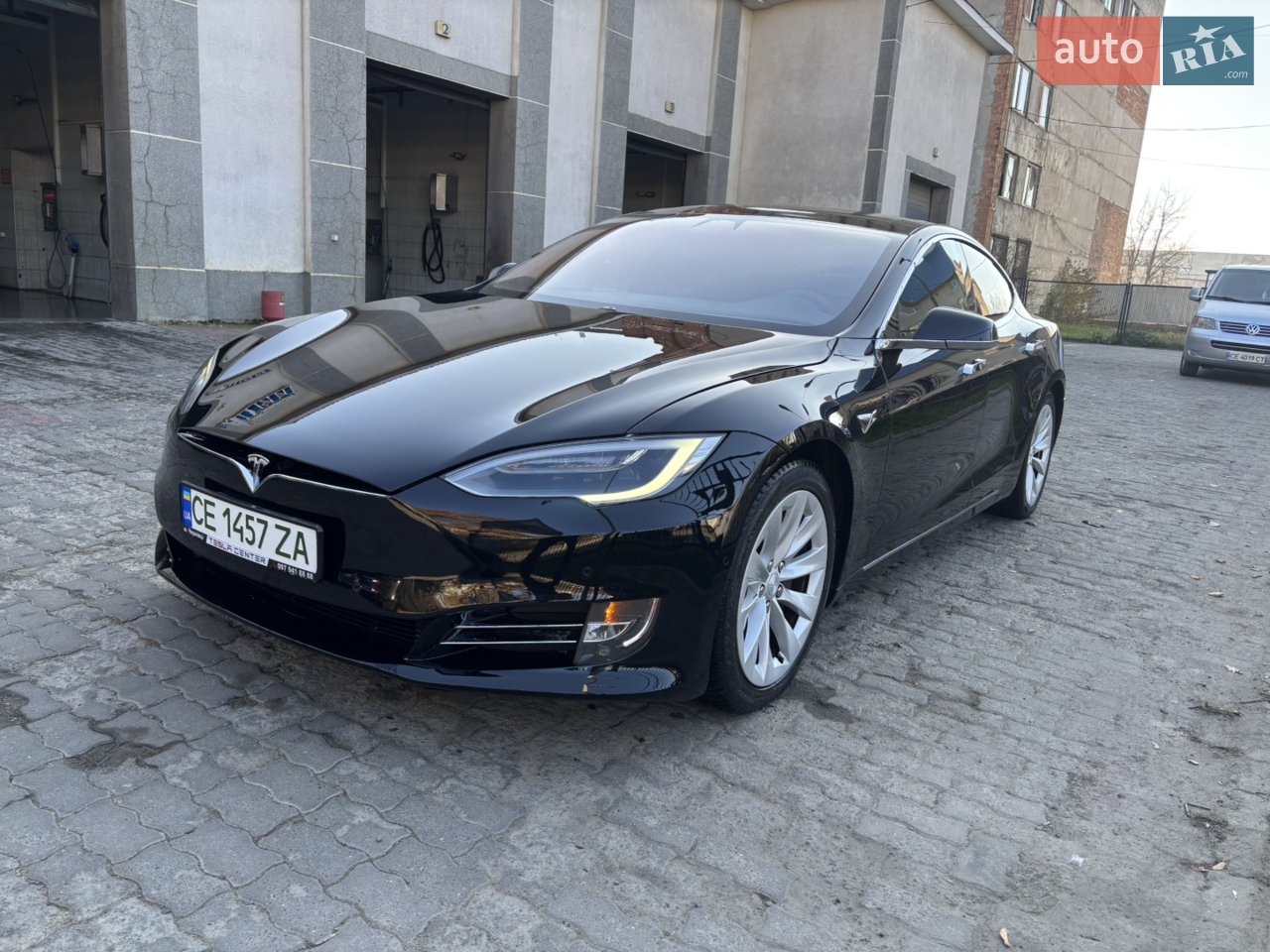2017 Tesla Model S - мініатюра 19