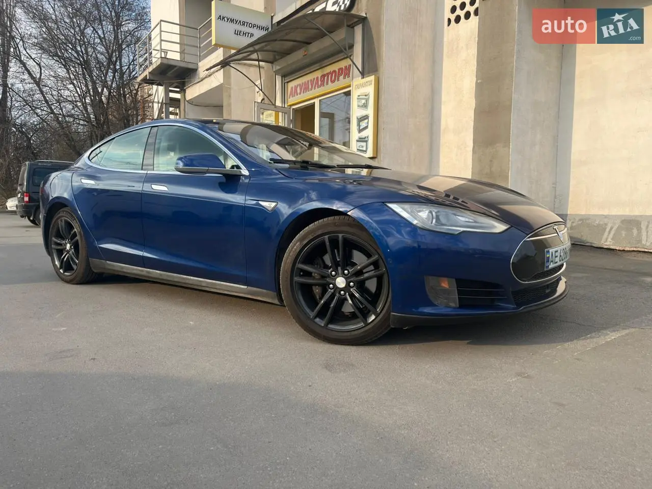 2015 Tesla Model S - мініатюра 16