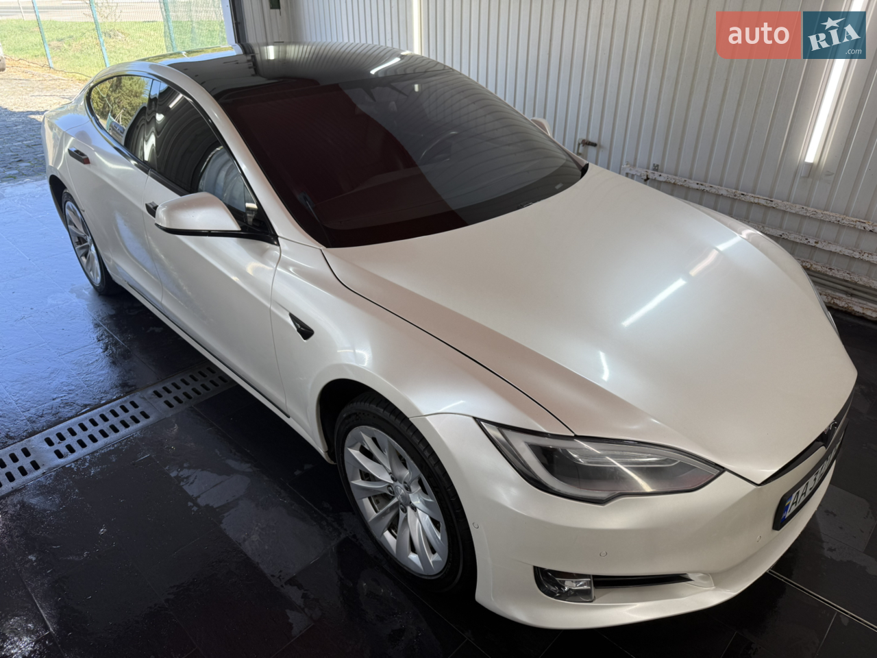 2017 Tesla Model S - мініатюра 16
