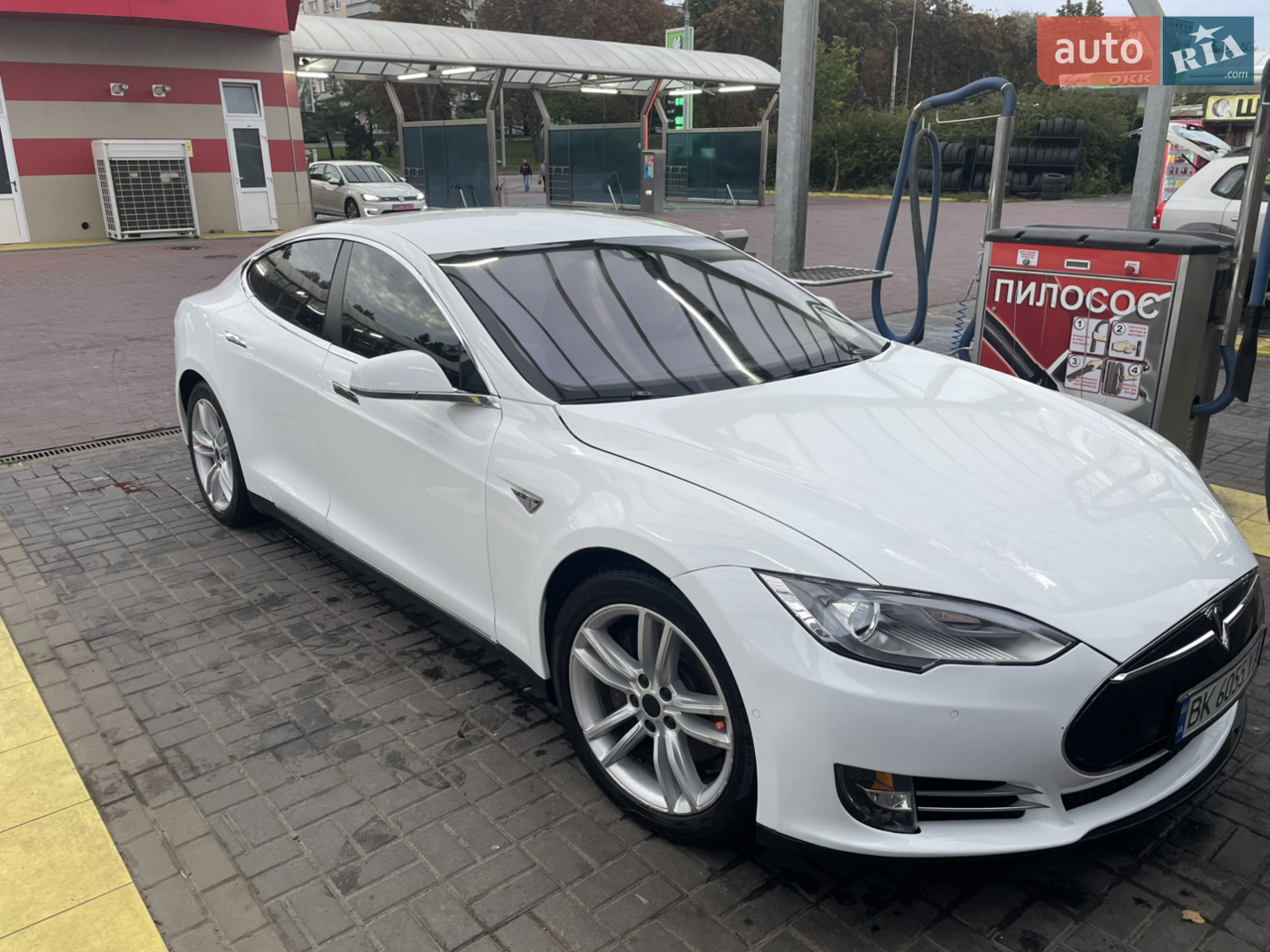 2015 Tesla Model S - мініатюра 21