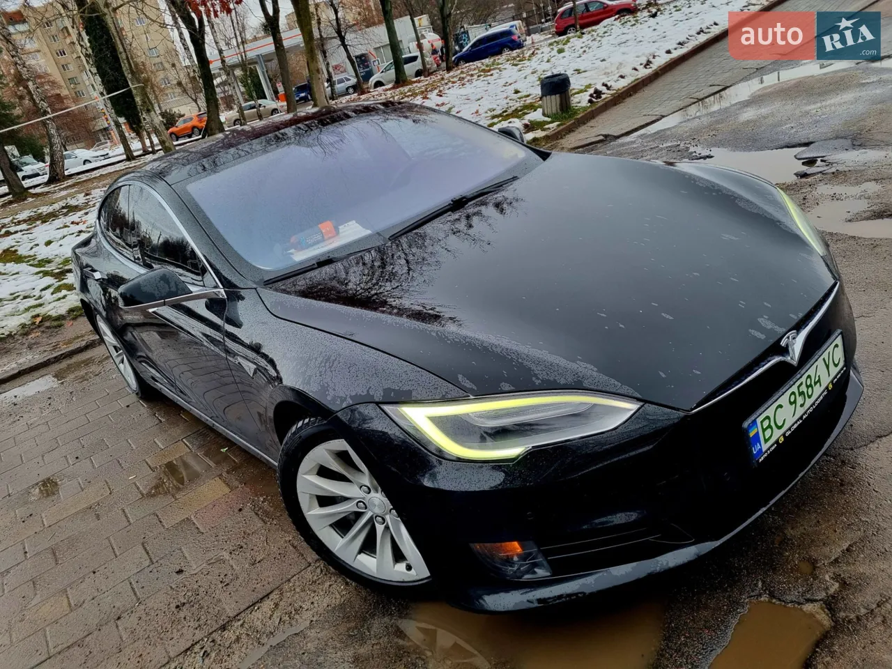 2016 Tesla Model S - мініатюра 18