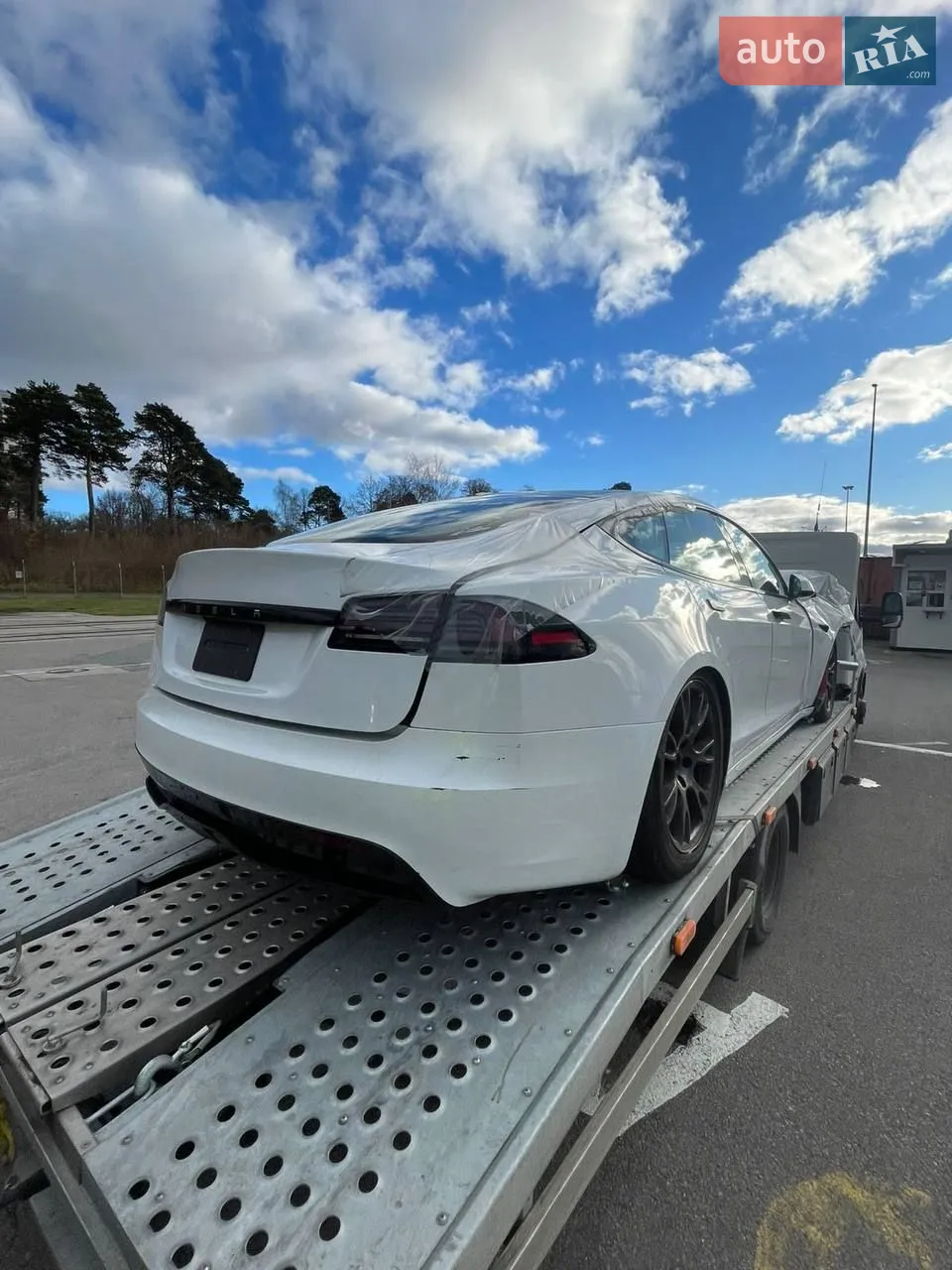2023 Tesla Model S - мініатюра 8