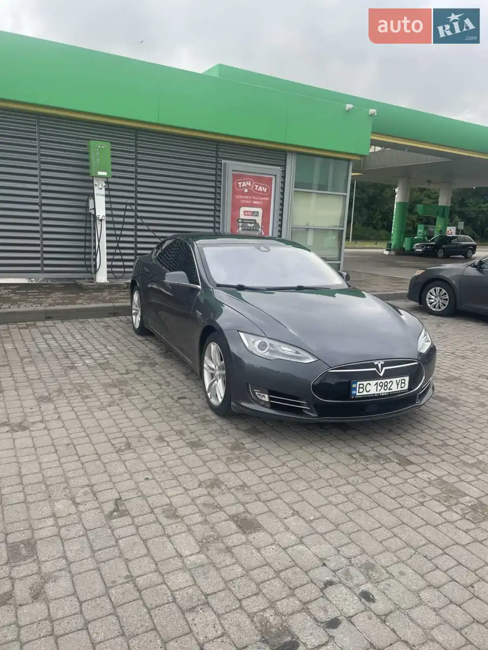 2015 Tesla Model S - мініатюра 20