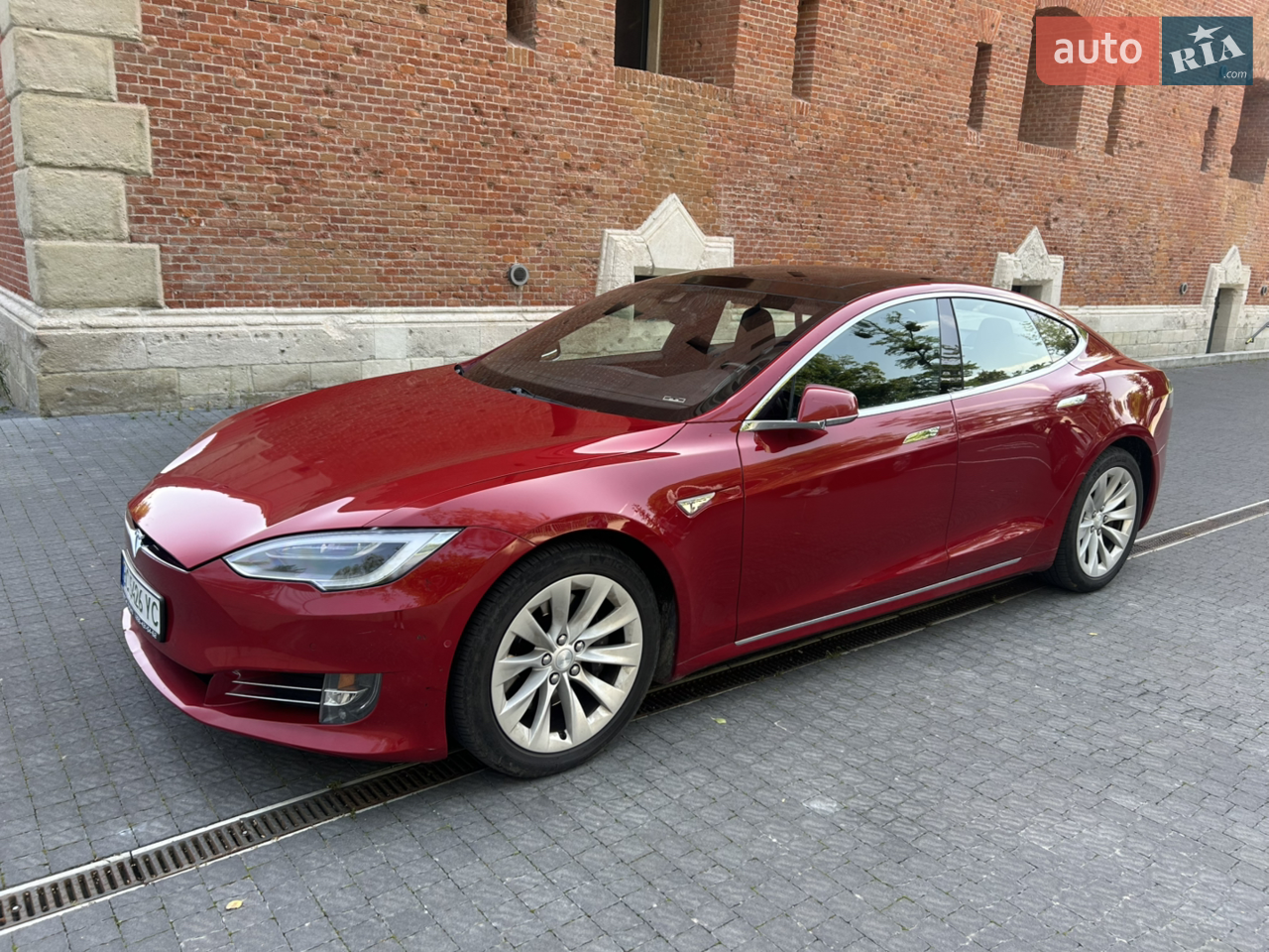 2016 Tesla Model S - мініатюра 35