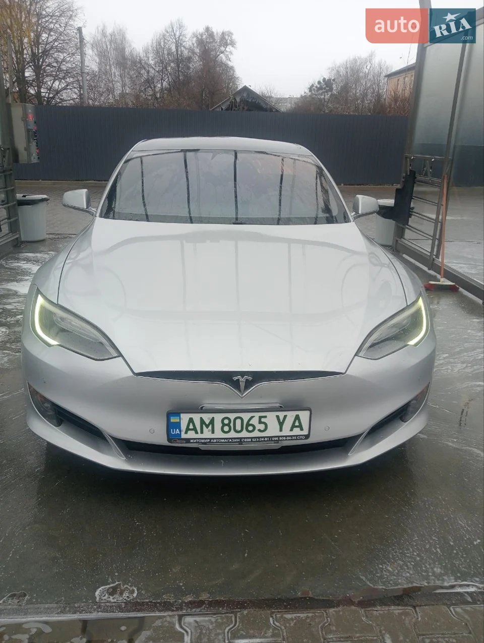 2017 Tesla Model S - мініатюра 18