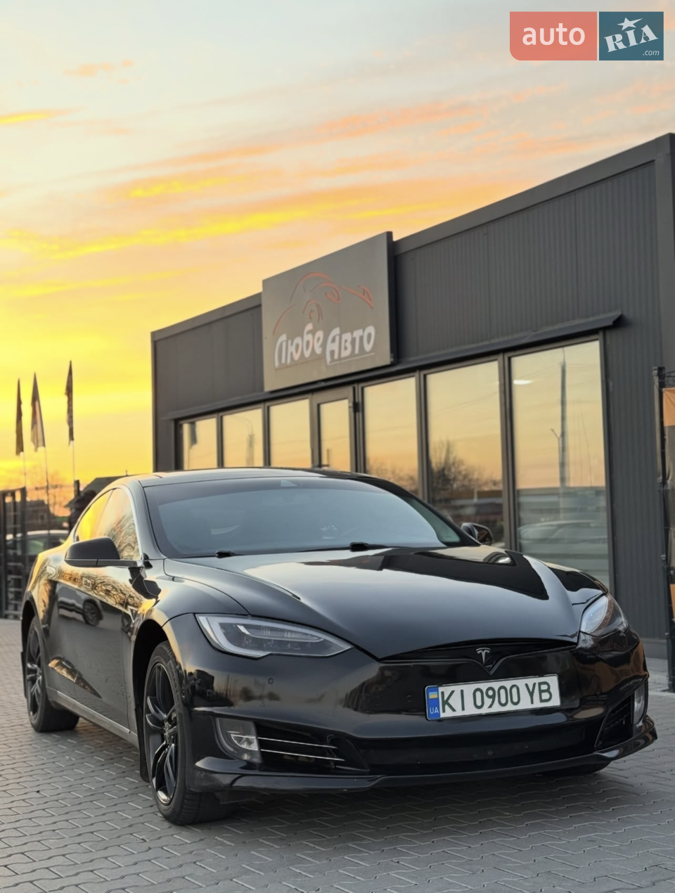 2014 Tesla Model S - мініатюра 21