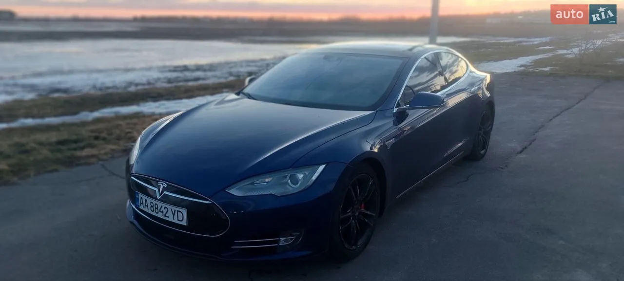 2015 Tesla Model S - мініатюра 15