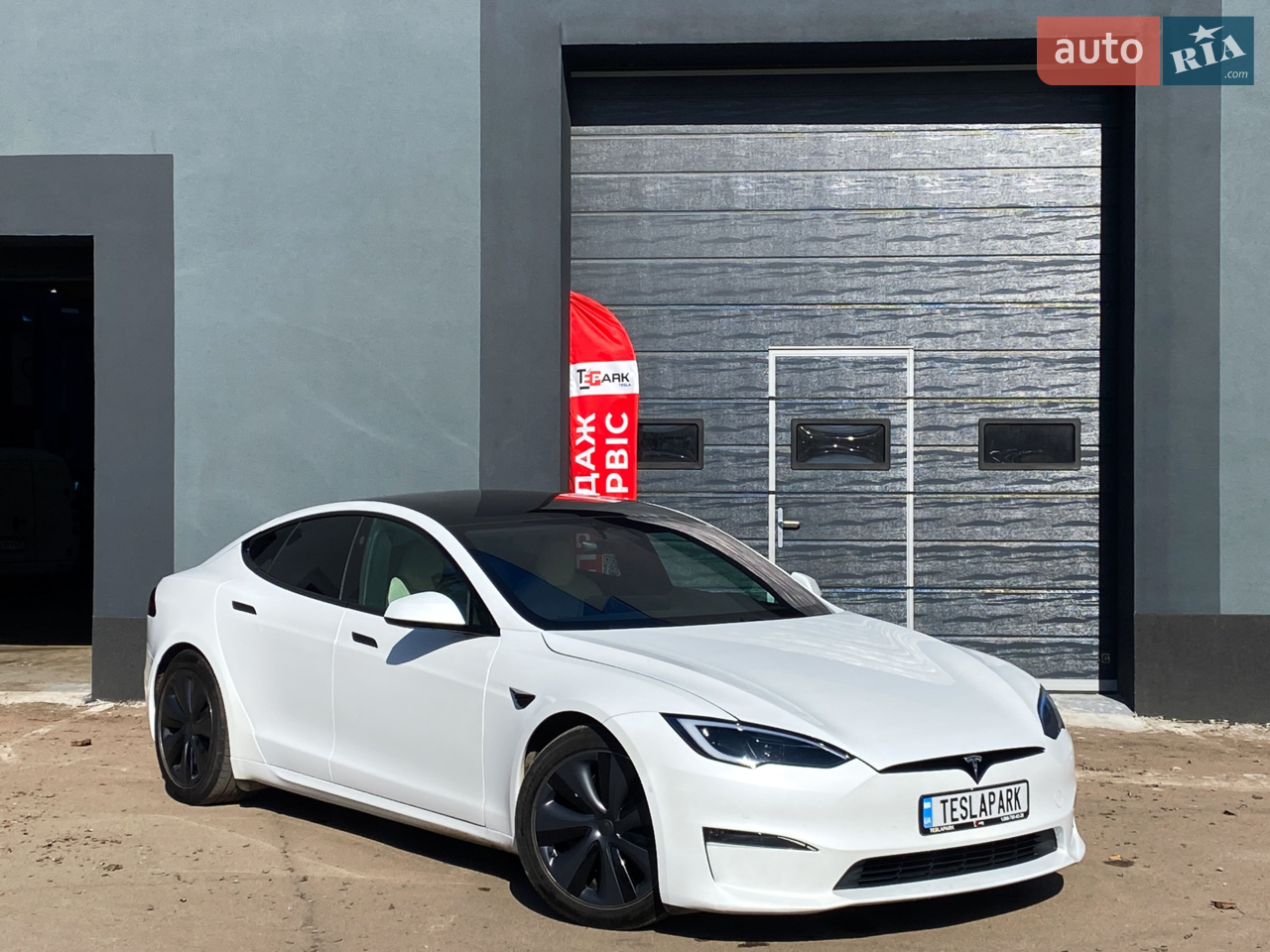 2022 Tesla Model S - мініатюра 37