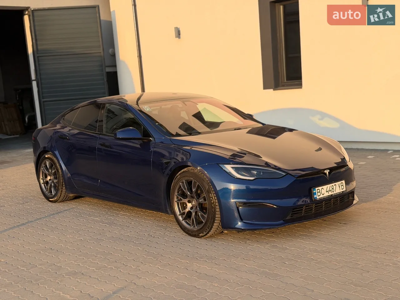 2022 Tesla Model S - мініатюра 14
