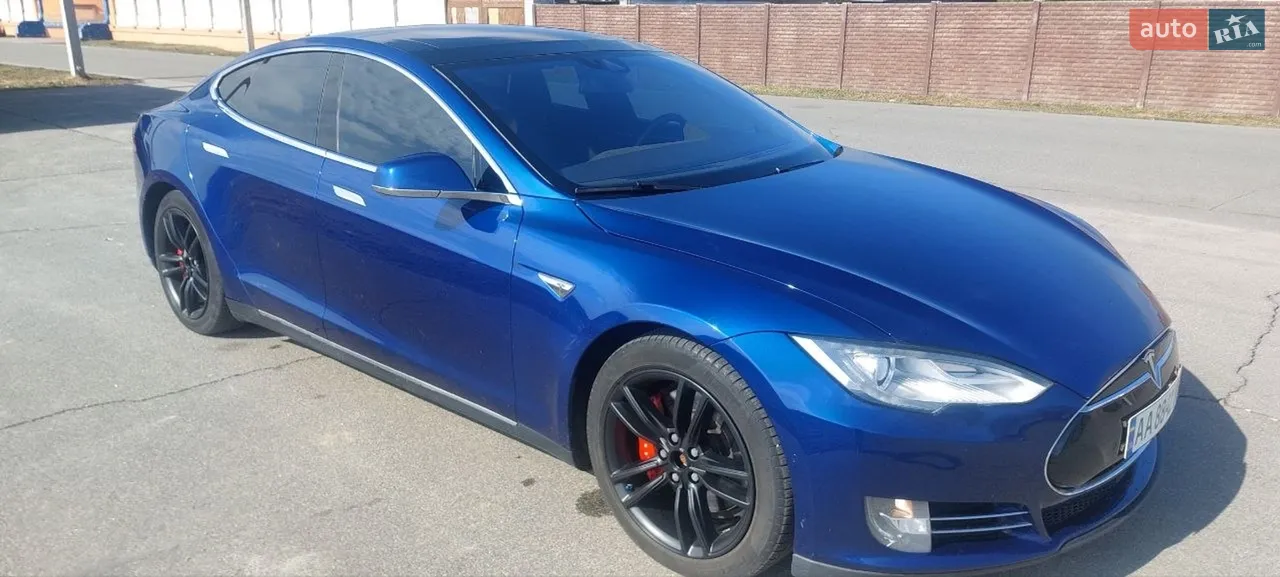 2015 Tesla Model S - мініатюра 13