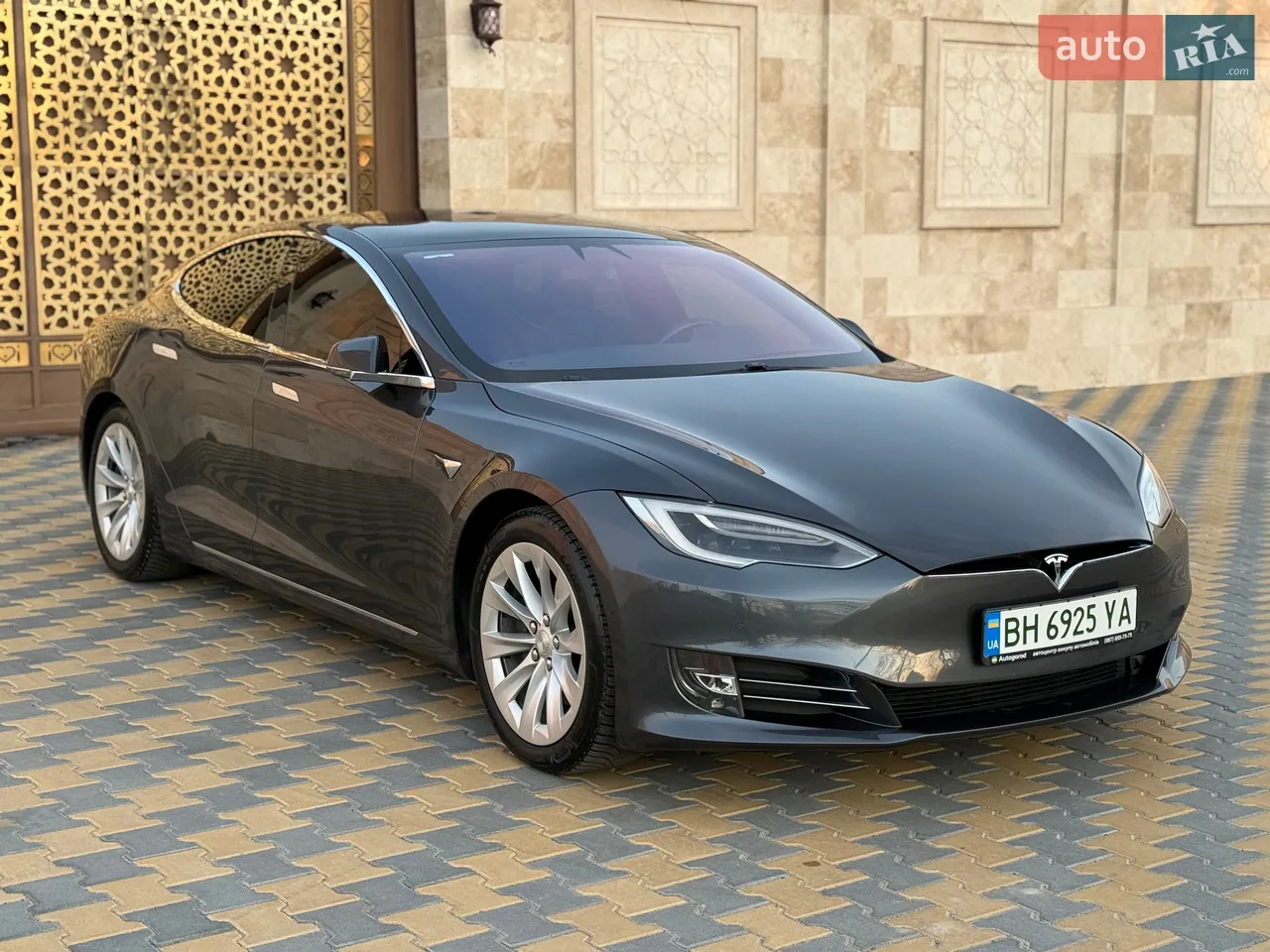2017 Tesla Model S - мініатюра 86