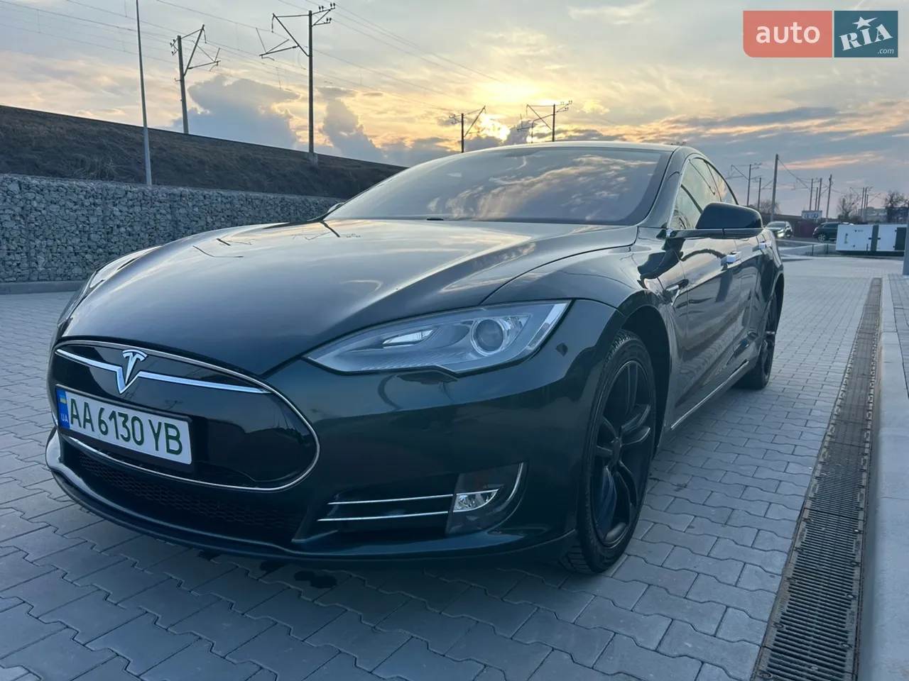 2013 Tesla Model S - мініатюра 14