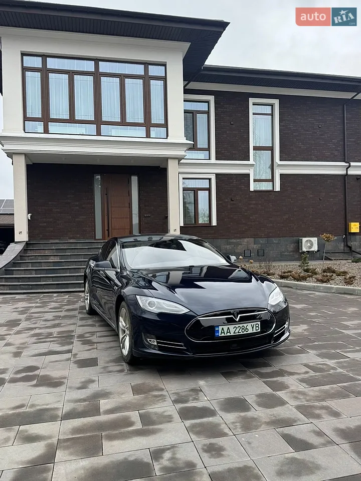 2015 Tesla Model S - мініатюра 18