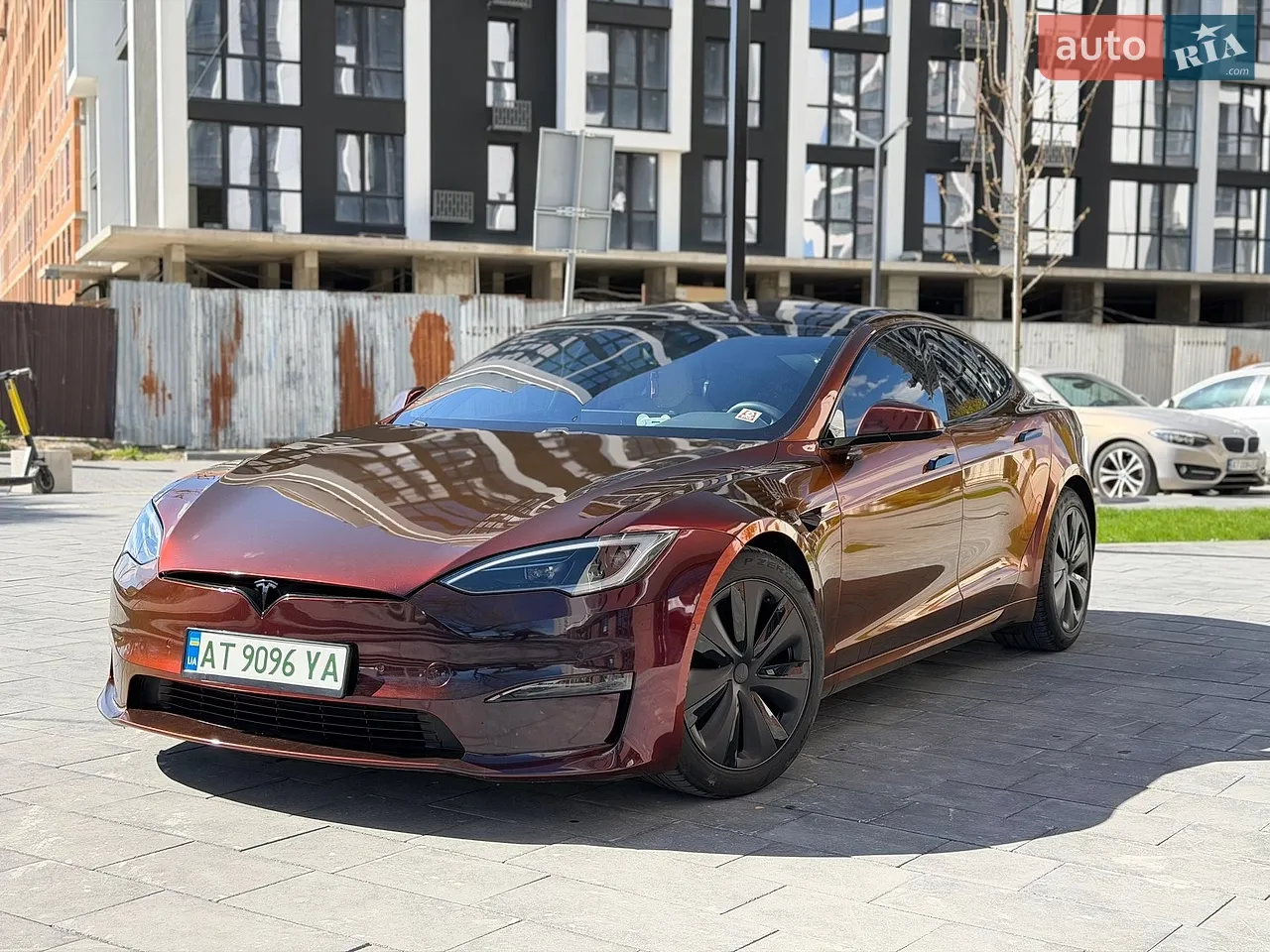 2021 Tesla Model S - мініатюра 17