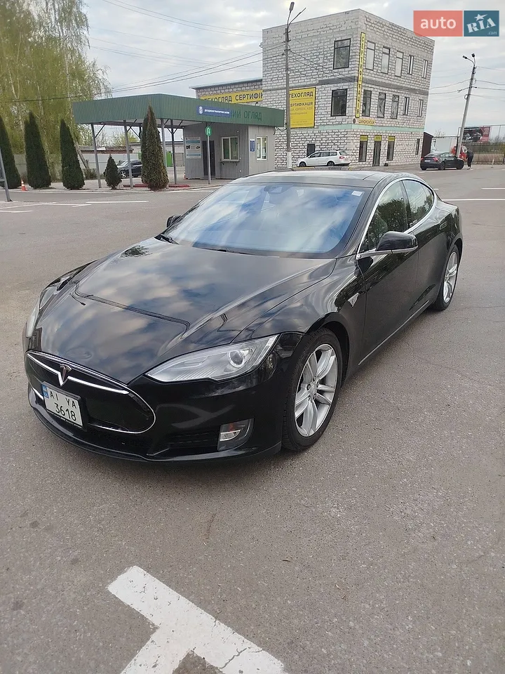 2015 Tesla Model S - мініатюра 21
