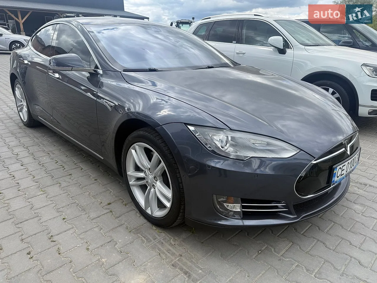 2015 Tesla Model S - мініатюра 22