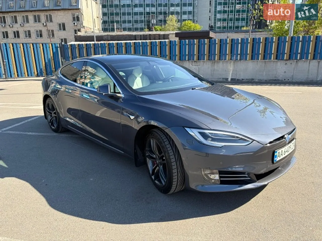 2020 Tesla Model S - мініатюра 28