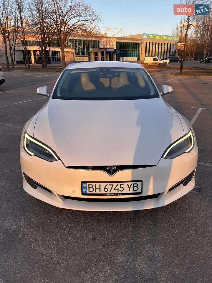 2016 Tesla Model S - мініатюра 13