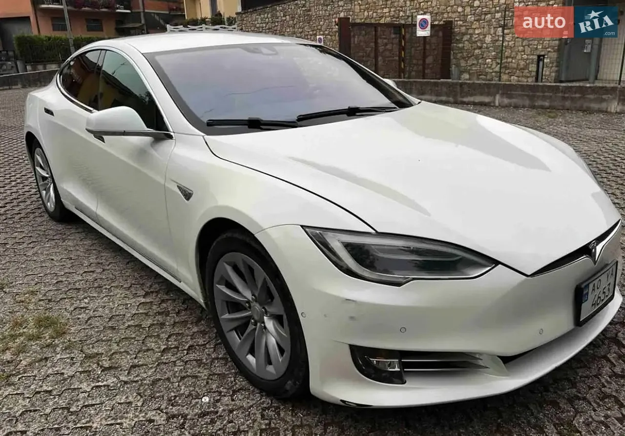 2016 Tesla Model S - мініатюра 17