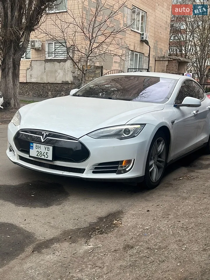 2015 Tesla Model S - мініатюра 22