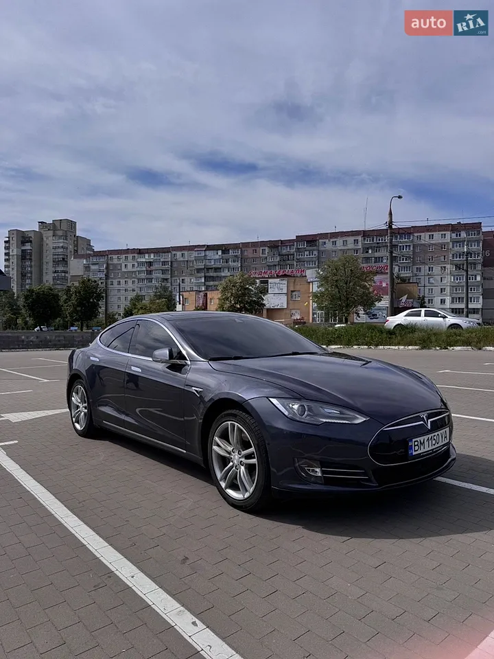 2015 Tesla Model S - мініатюра 24