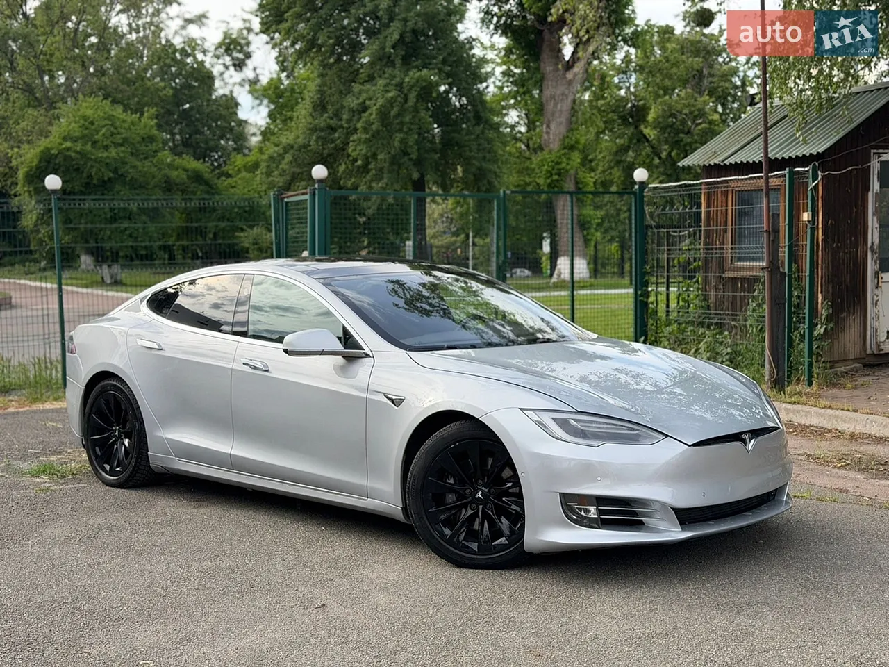2016 Tesla Model S - мініатюра 19