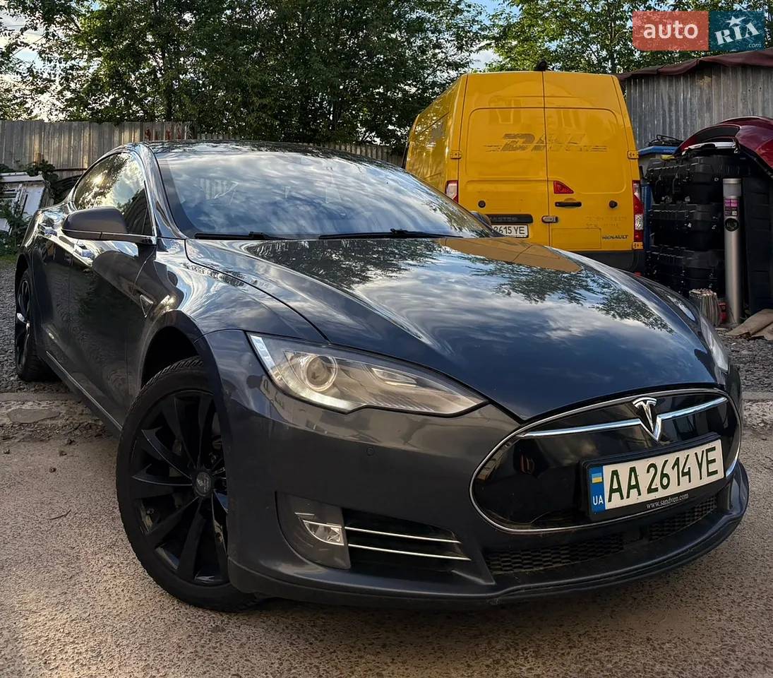 2014 Tesla Model S - мініатюра 25