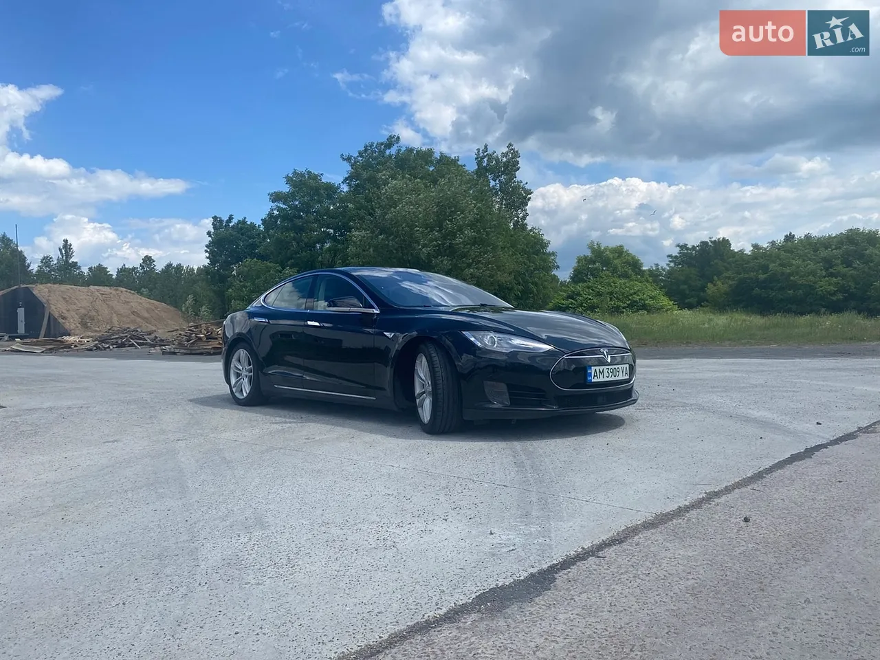 2015 Tesla Model S - мініатюра 39