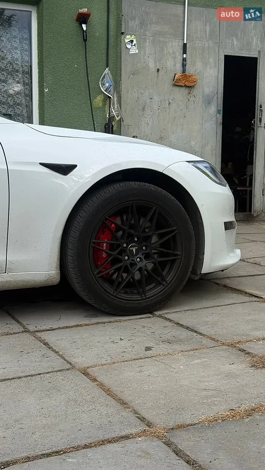 2021 Tesla Model S - мініатюра 18