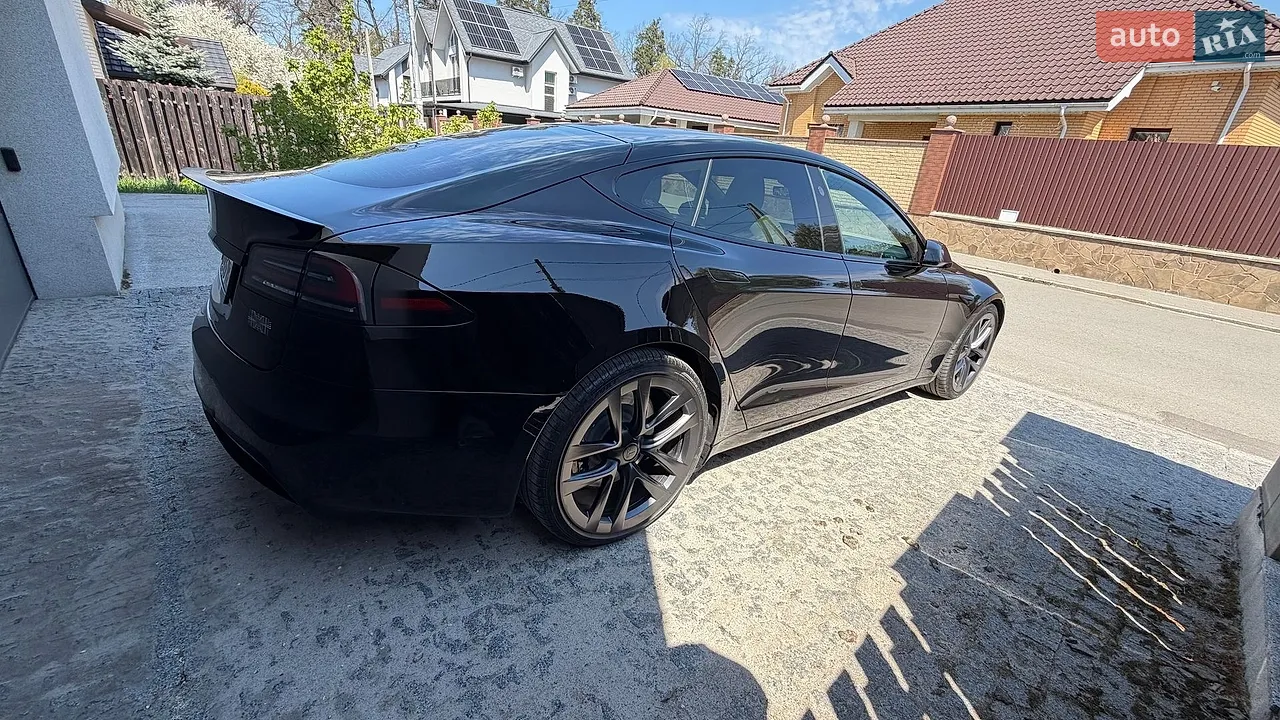 2022 Tesla Model S - мініатюра 11