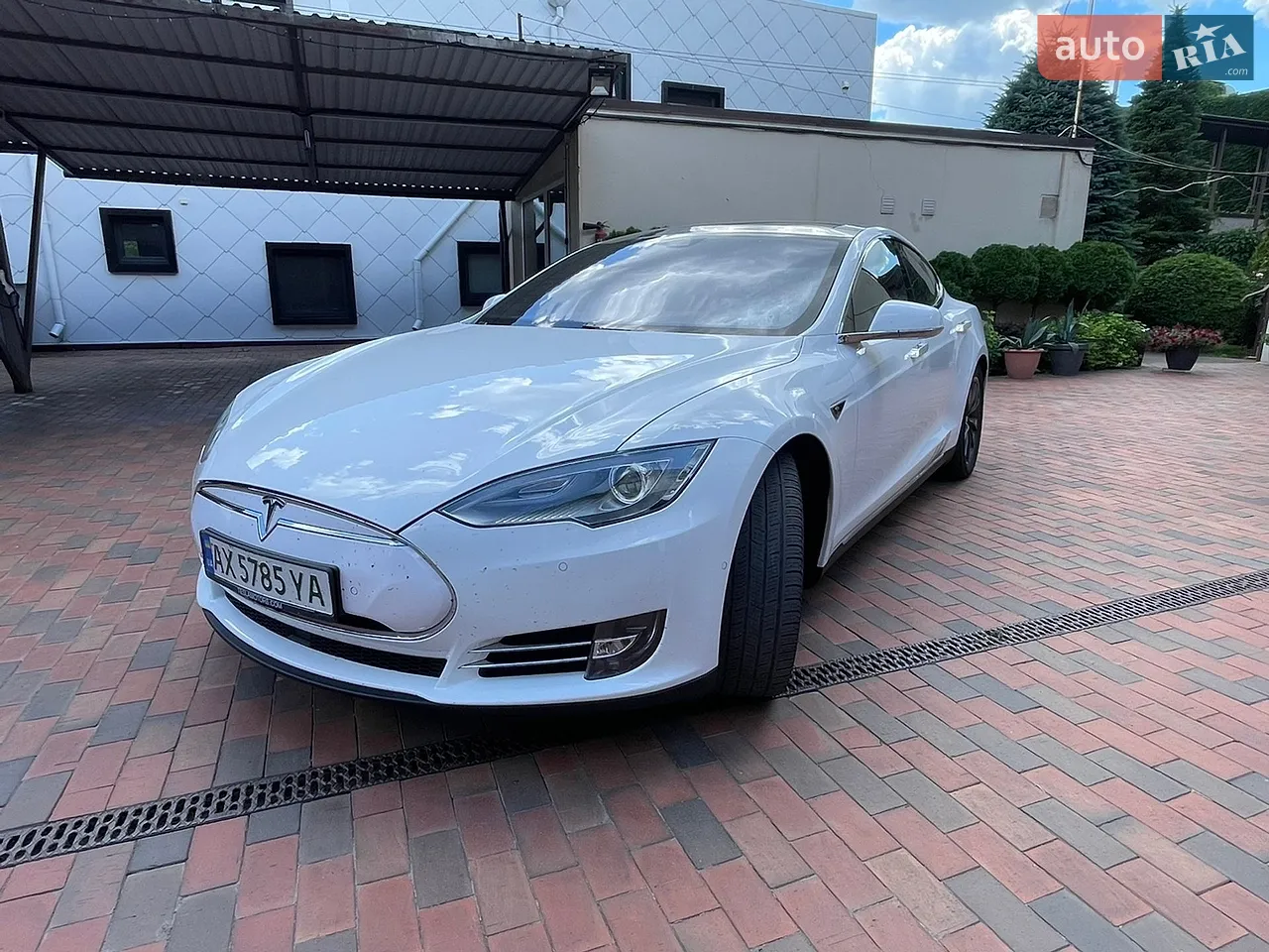 2016 Tesla Model S - мініатюра 39