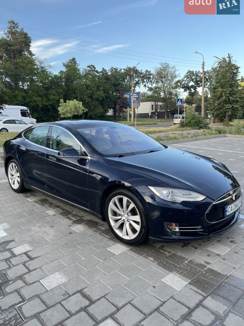 2014 Tesla Model S - мініатюра 17