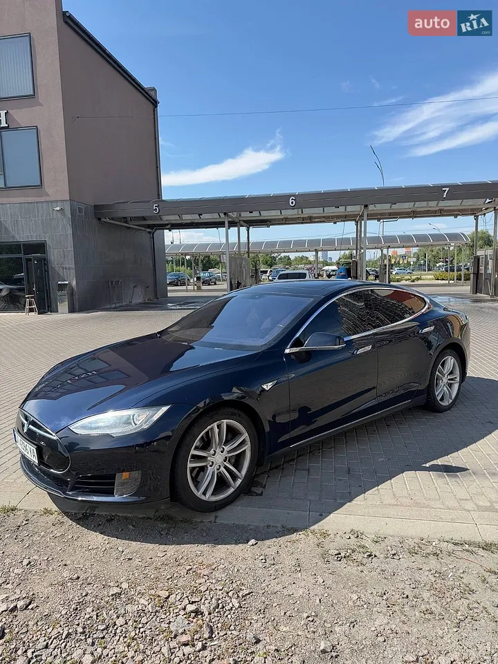 2013 Tesla Model S - мініатюра 15