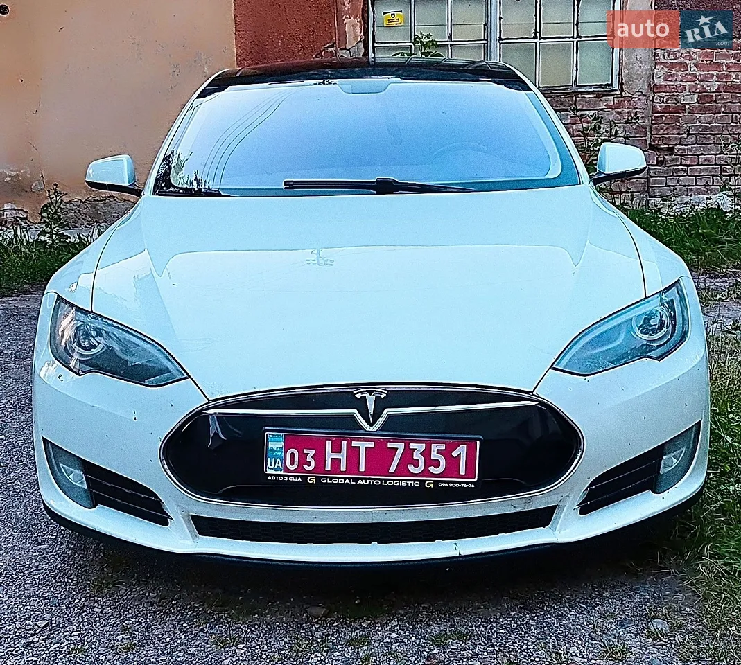 2014 Tesla Model S - мініатюра 14