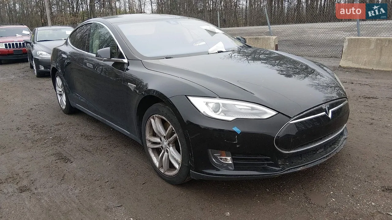 2014 Tesla Model S - мініатюра 17