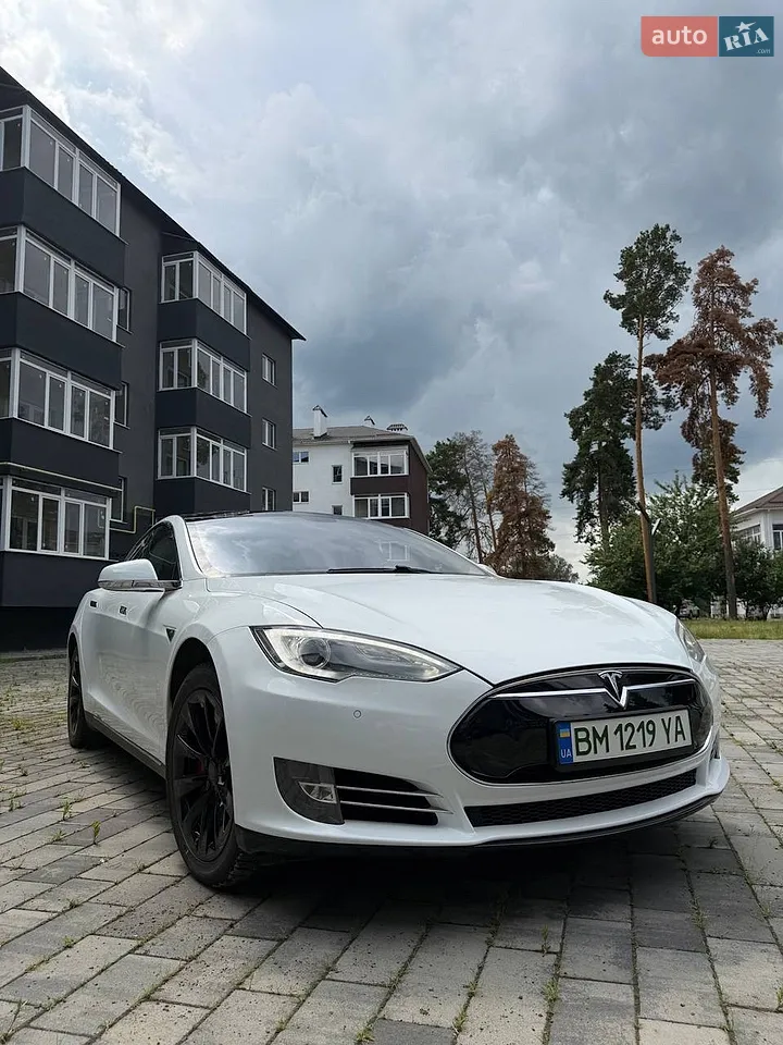 2014 Tesla Model S - мініатюра 28