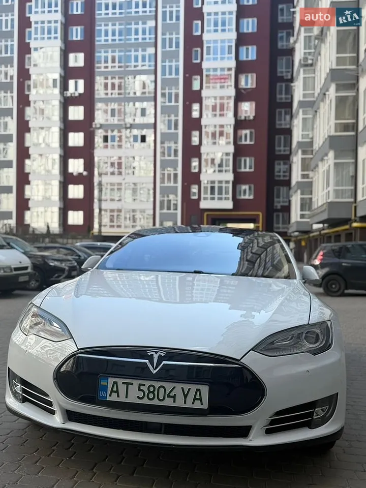 2015 Tesla Model S - мініатюра 22