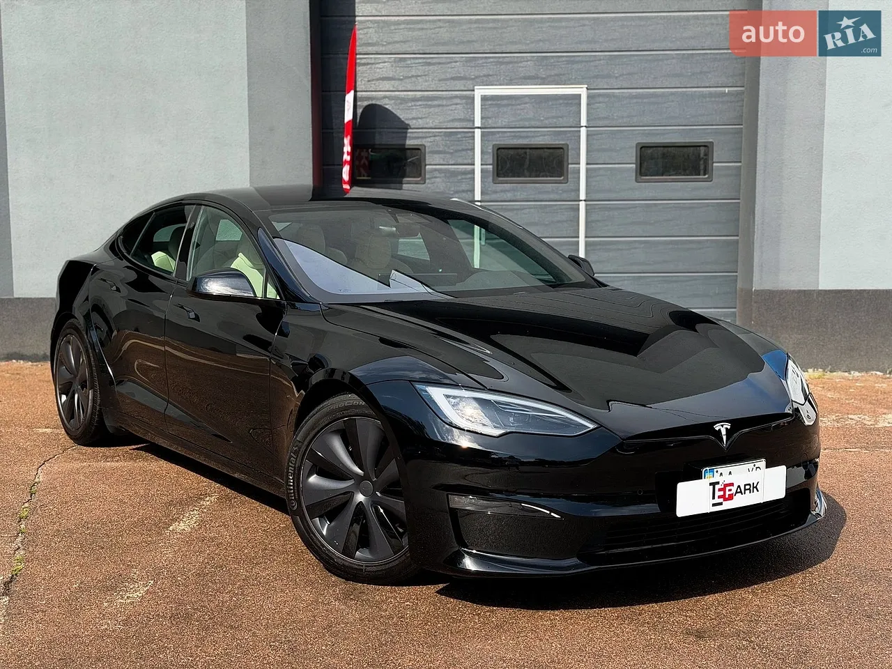 2022 Tesla Model S - мініатюра 41