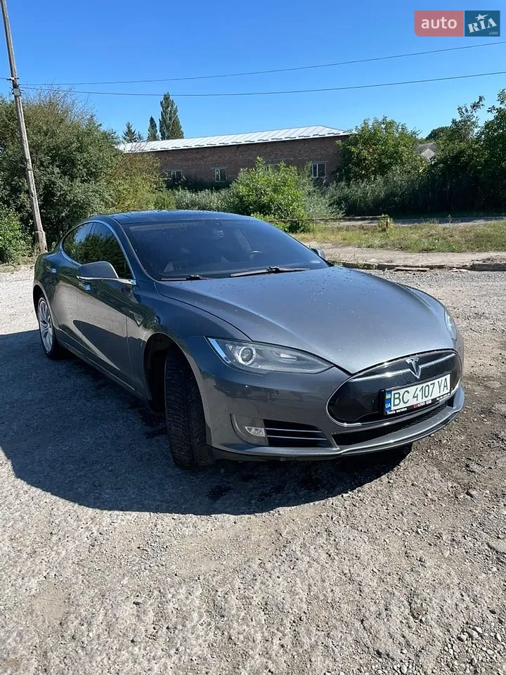 2013 Tesla Model S - мініатюра 15