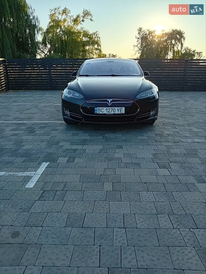 2014 Tesla Model S - мініатюра 18