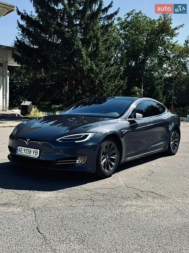 2016 Tesla Model S - мініатюра 11
