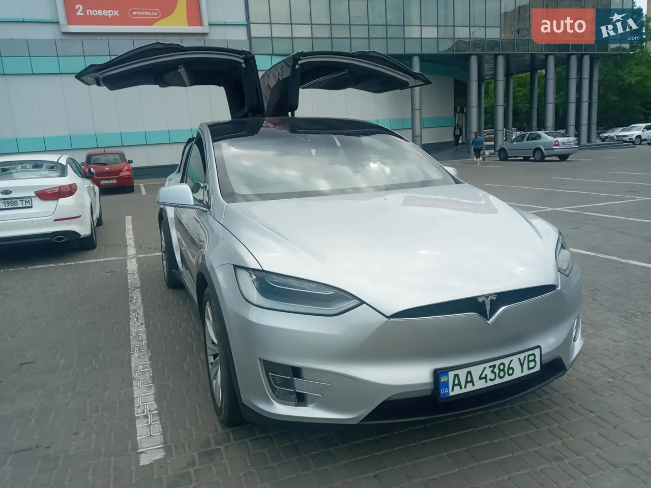 2017 Tesla Model X - мініатюра 19