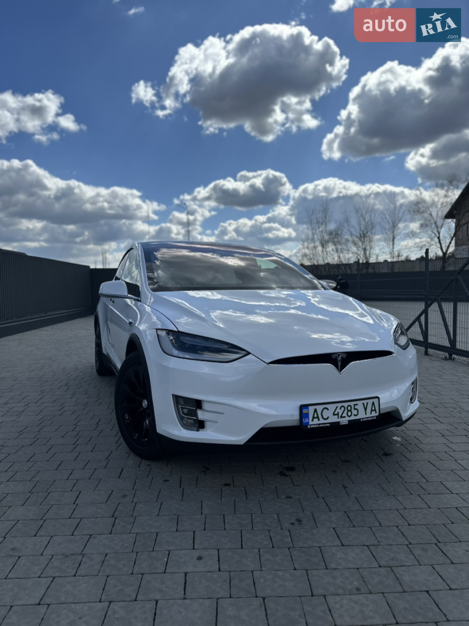 2017 Tesla Model X - мініатюра 14