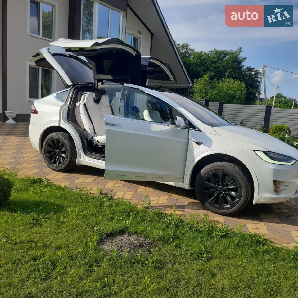 2017 Tesla Model X - мініатюра 29