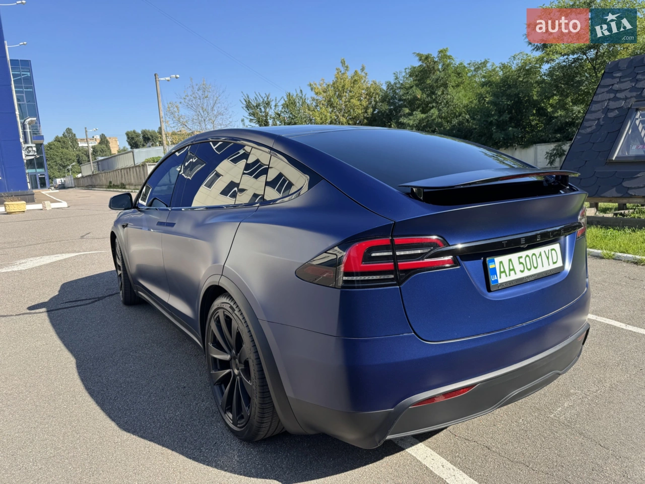 2023 Tesla Model X - мініатюра 21