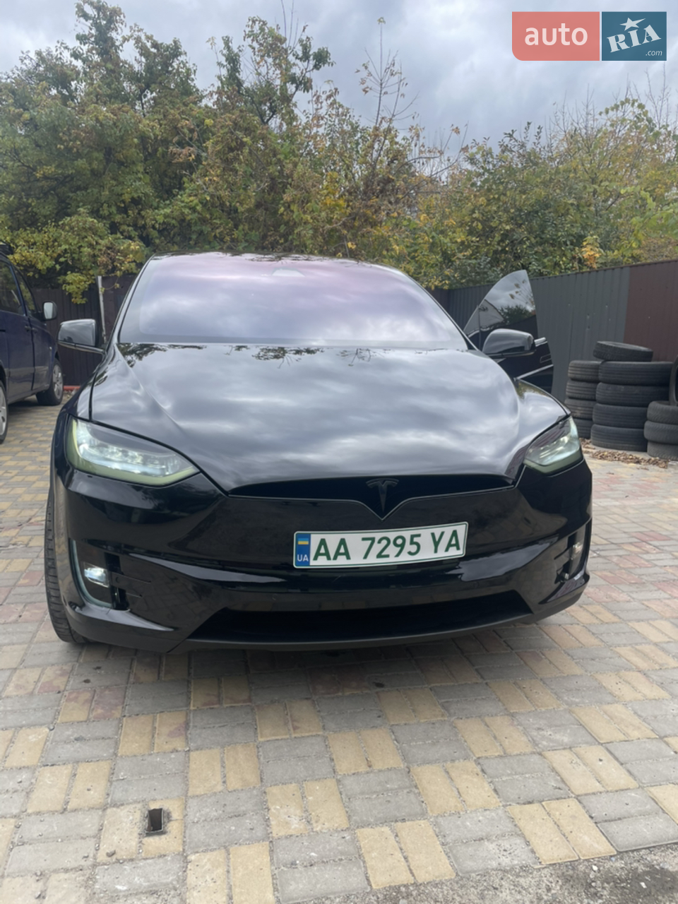 2020 Tesla Model X - мініатюра 26
