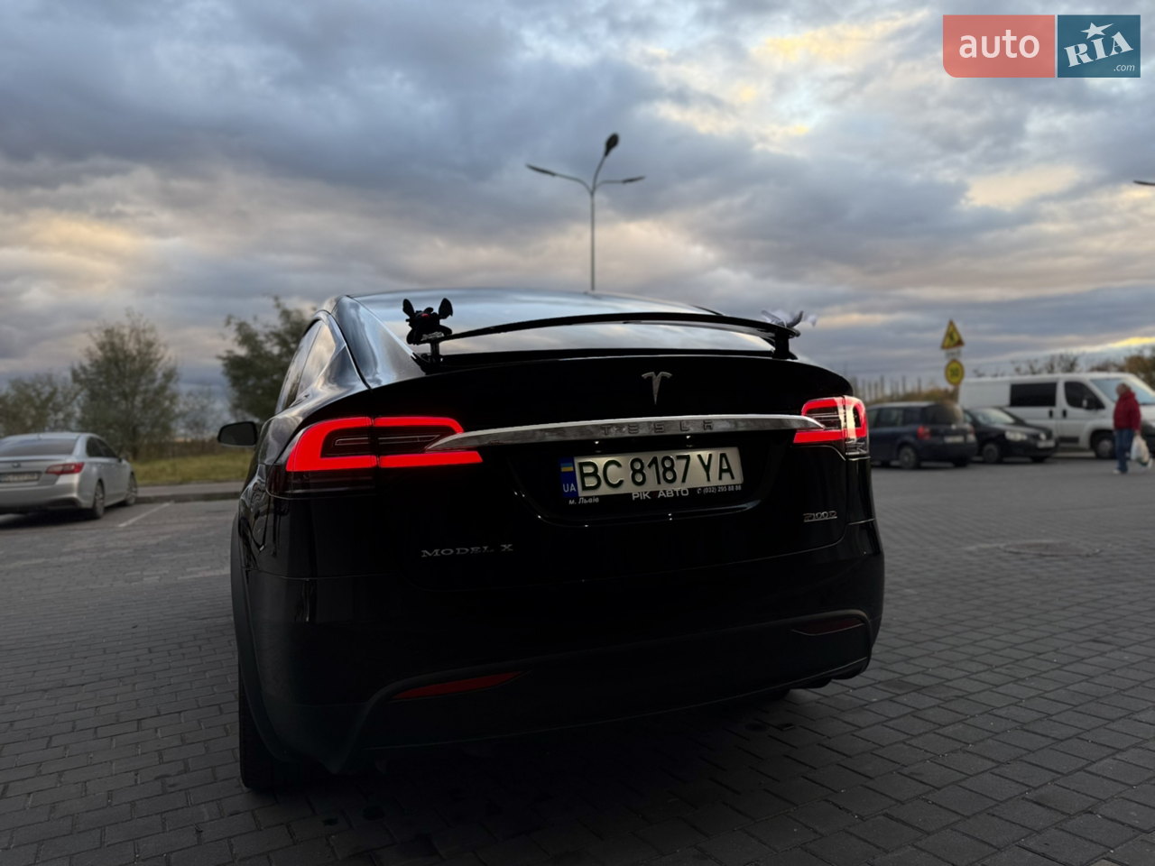 2017 Tesla Model X - мініатюра 79